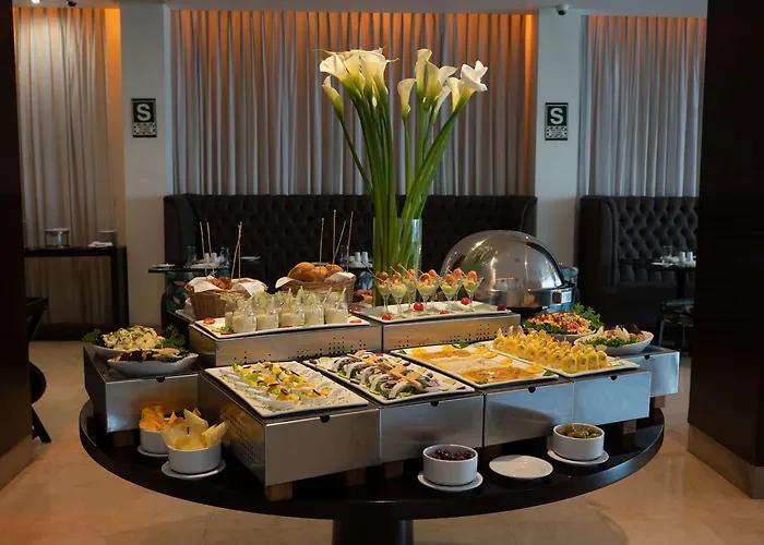 Radisson San Isidro Hotel&Suites